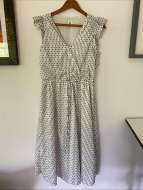 GAP Black & White Printed V-Neck Midi Dress